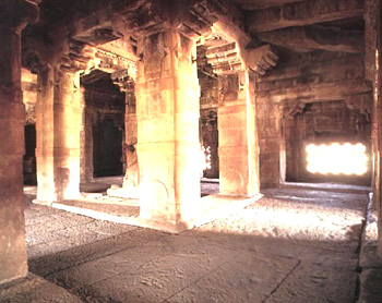 mandapa structure